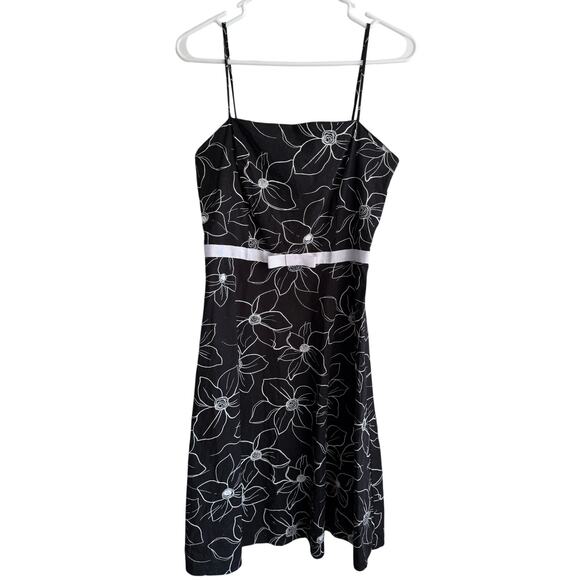 Vintage Y2K Rave Stretch Black and White Floral Dress Size Medium - Picture 2 of 5